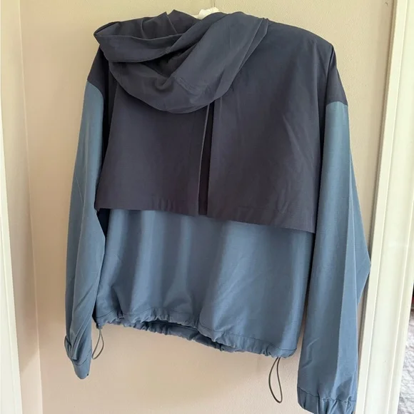 UPWEST Two-Tone Blue Hooded Jacket - Picture 7 of 7